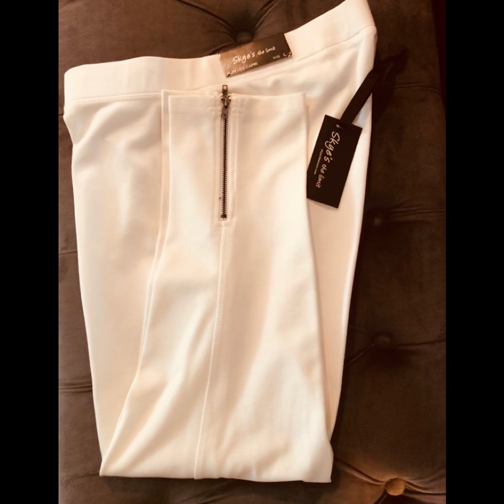 Skye’s the Limit Capris